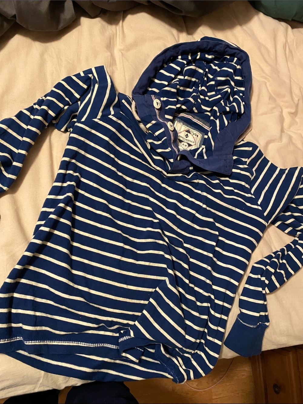 Urban Heritage sweater